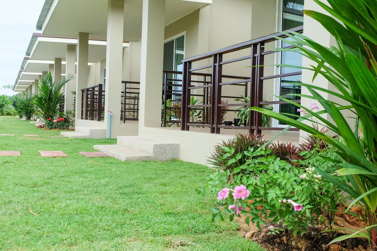 The Oasis Khaolak Resort - Sha Plus Као Лак Екстериор снимка